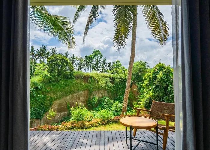 Eveuss Villa A Riverside Haven In Ubud فندق مبيت وإفطار 3*