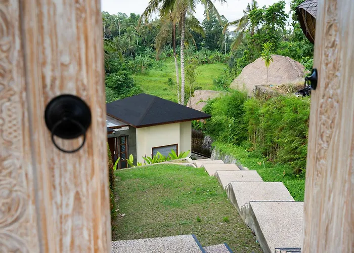 فندق مبيت وإفطار Eveuss Villa A Riverside Haven In Ubud 3*