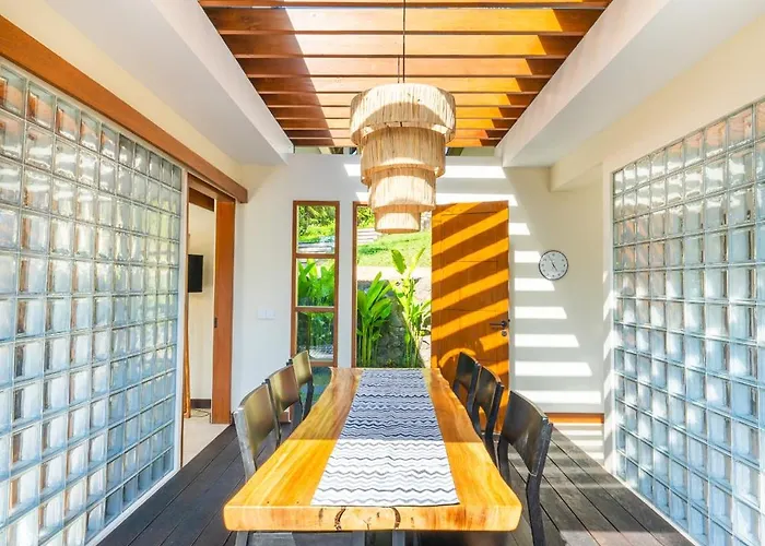 Eveuss Waterfall Retreat 3*